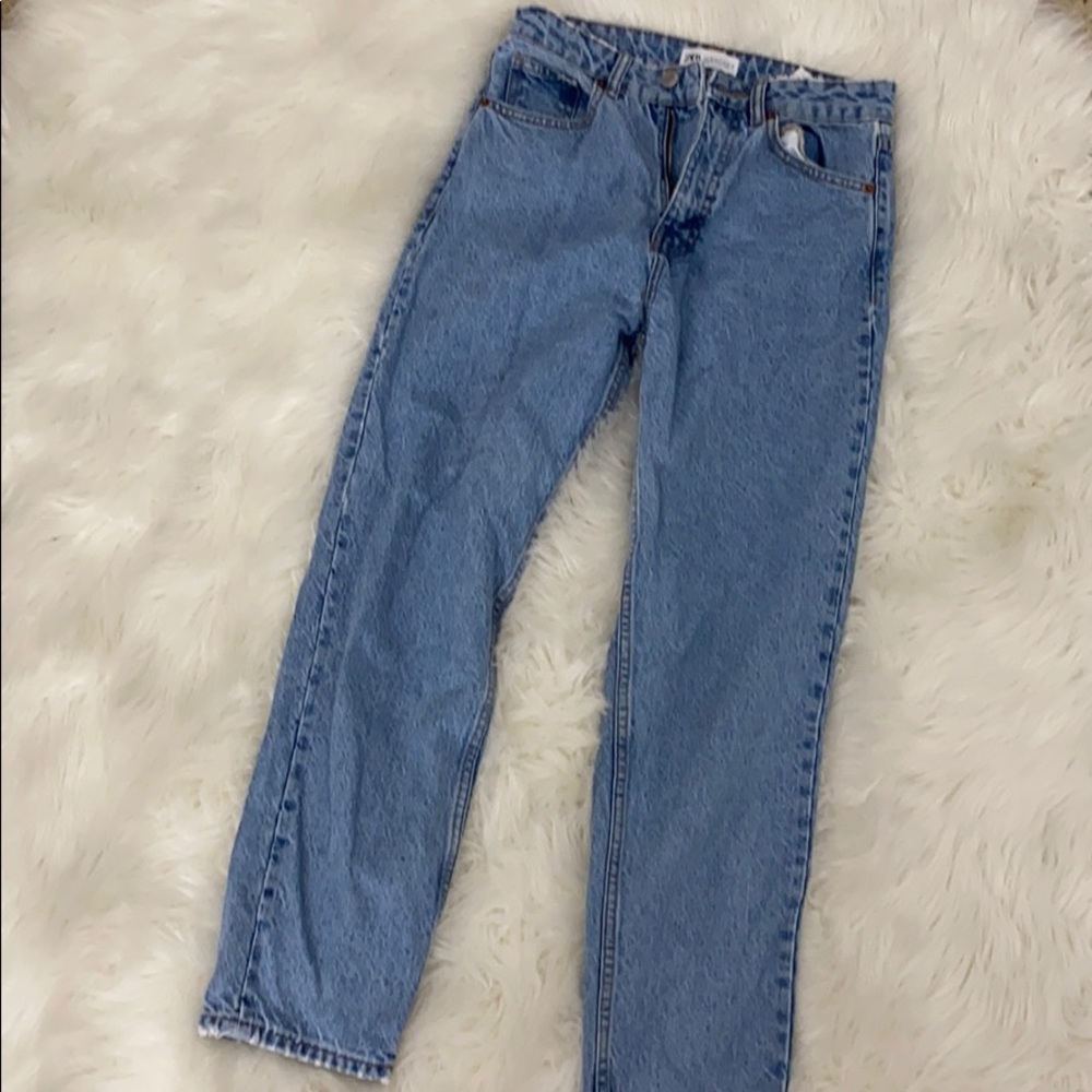 New Zara mom jeans (sold out)